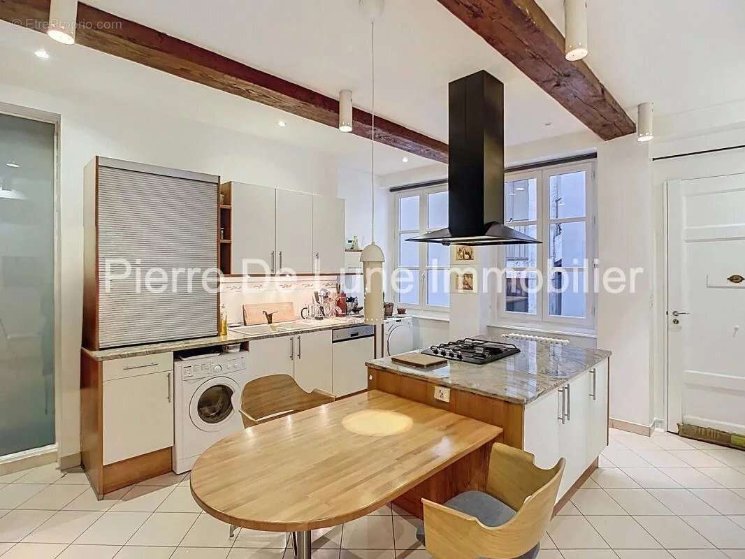 Appartement à LYON-1E