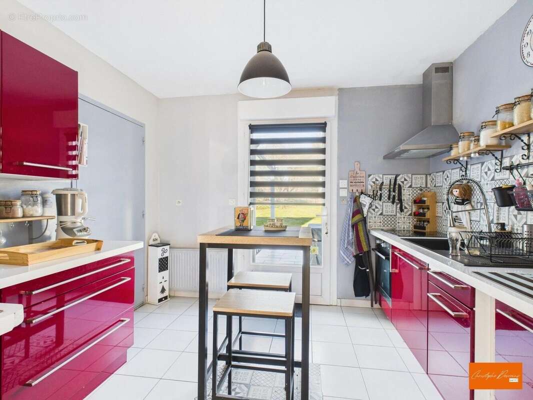 Photo 9 - Maison à LA CHAPELLE-AU-RIBOUL