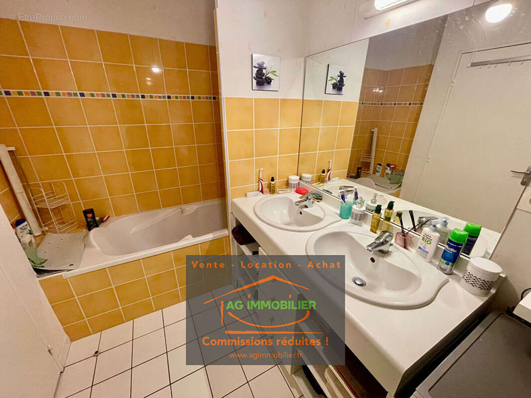 Appartement à MONTGERMONT