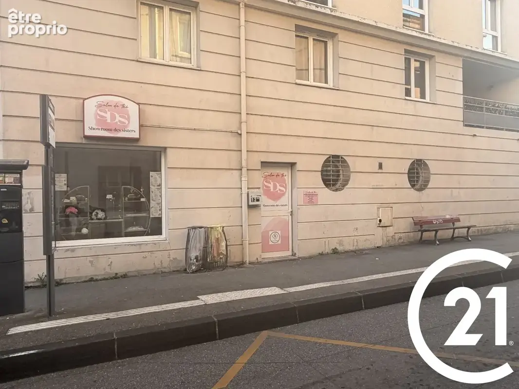 Commerce 150 m² à vendre à Valence (26000) - photo 2