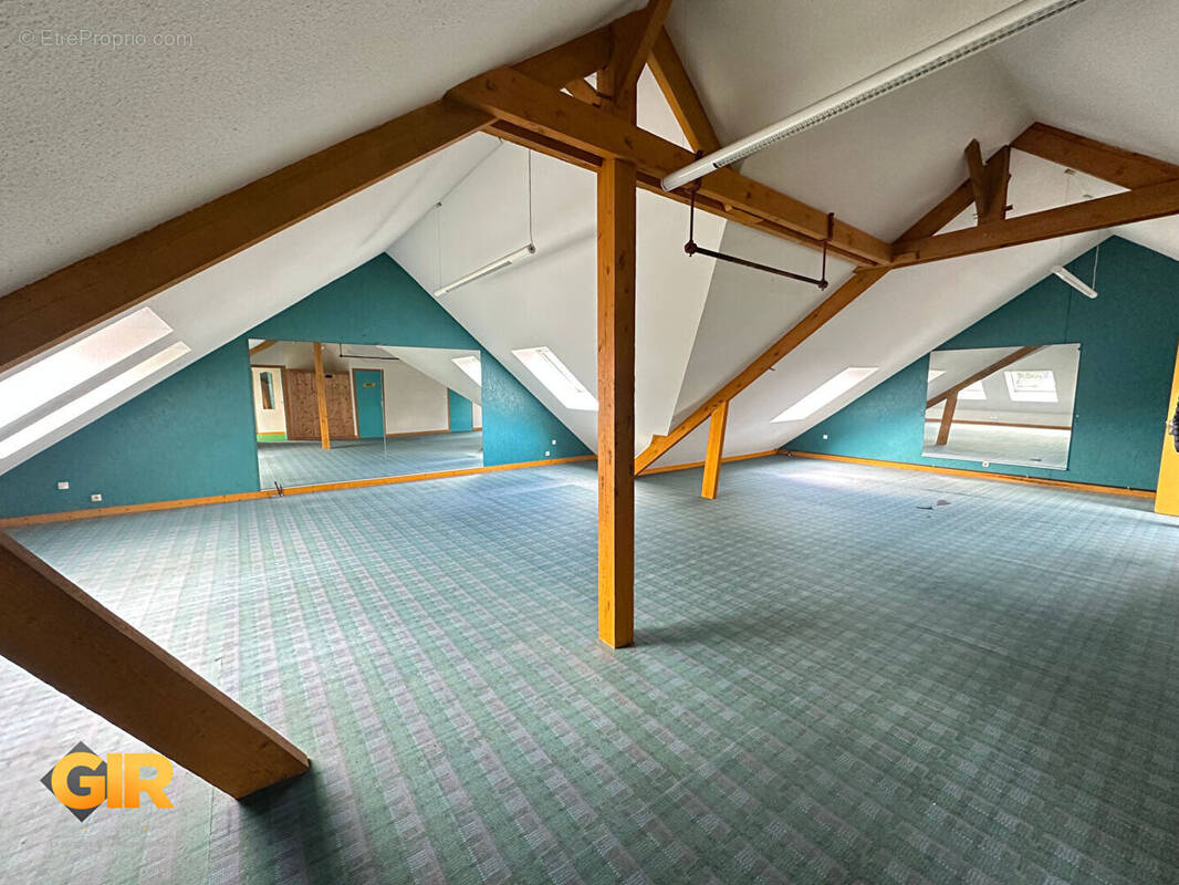 Appartement à MONTFORT-SUR-MEU