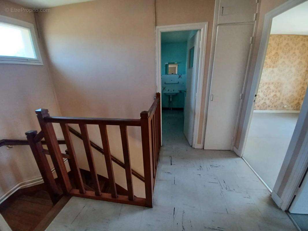 Maison à CARHAIX-PLOUGUER