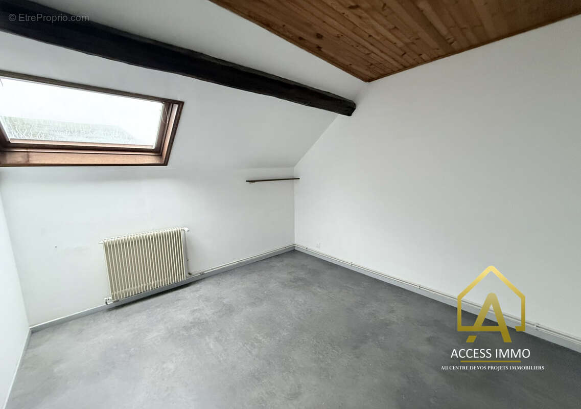 Maison à FRESNES-SUR-ESCAUT