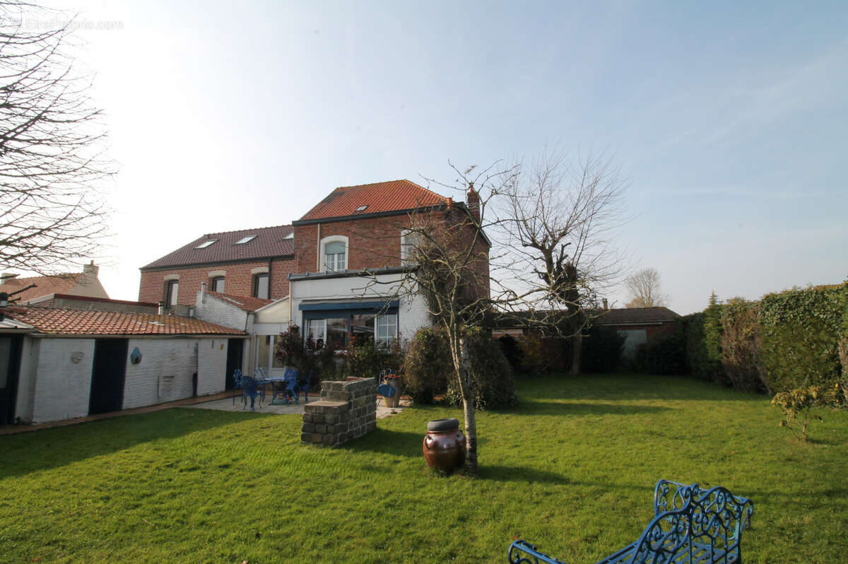 Maison à PITGAM