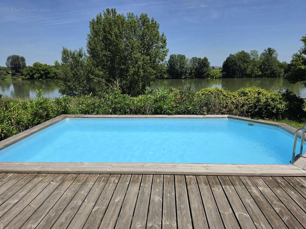 Maison à LE MAS-D'AGENAIS