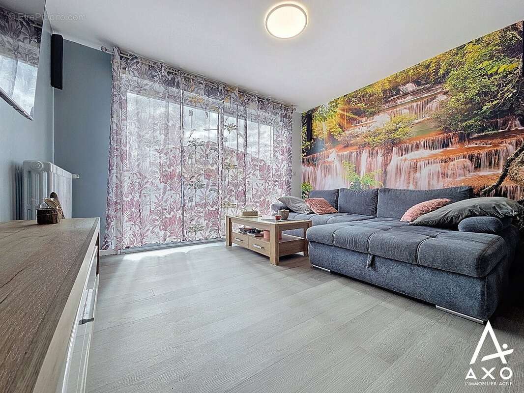 Maison à SAINT-PIERRE-DU-MONT