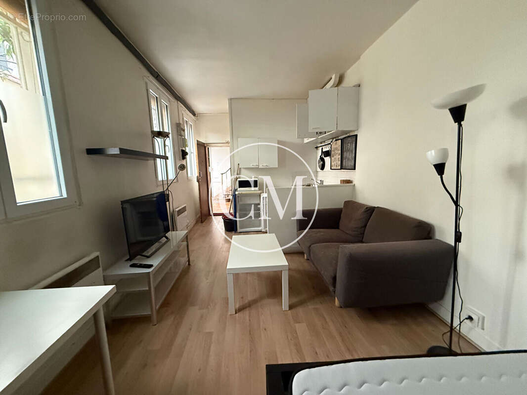 Paris 75011 studio - photo 4