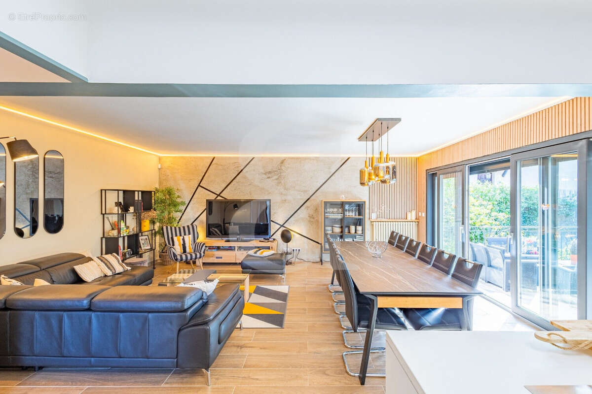 Maison à VAISON-LA-ROMAINE