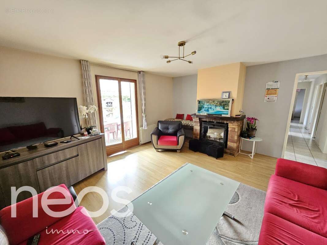 Maison à MEHUN-SUR-YEVRE