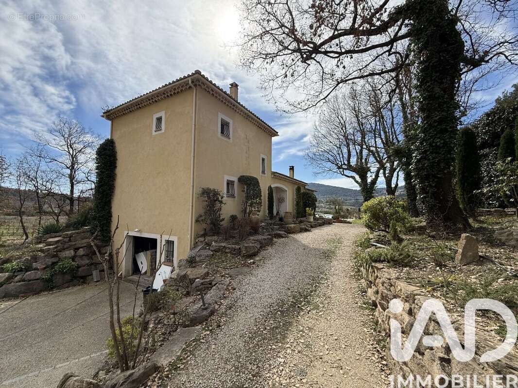 Maison 120 m² à Crestet  - photo 7