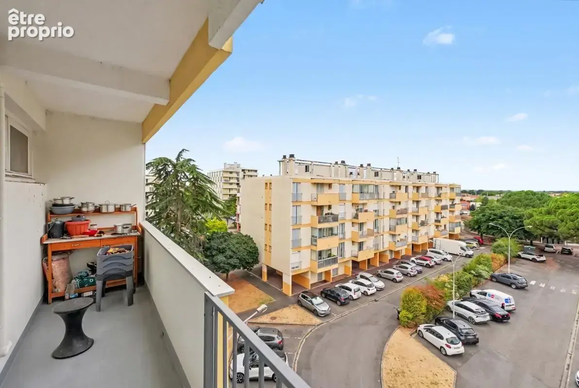 COLOMIERS – Grand T3 traversant de 77 m² avec ascenseur, véranda et balcon et double exposition - photo 11