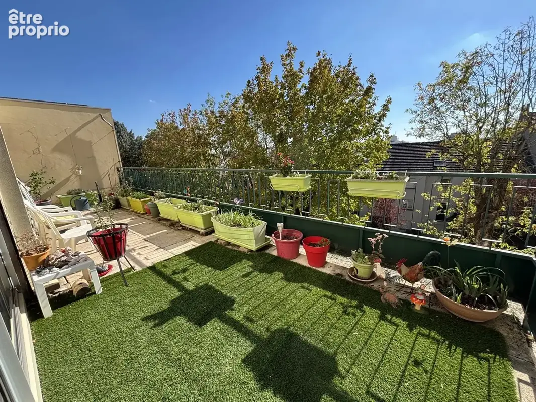 Quartier Victor Hugo Carrière Bacquin - Appartement Type 3 de 59.28 avec terrasse - photo 2