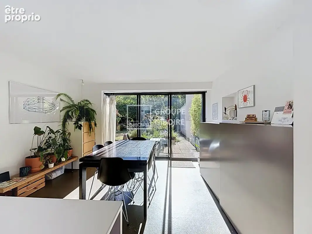 A VENDRE - AGENCE GIBOIRE - RENNES Bourg L'évêque/Anatole France - Maison d'environ 157m2 habitables et 165m² au sol - photo 3