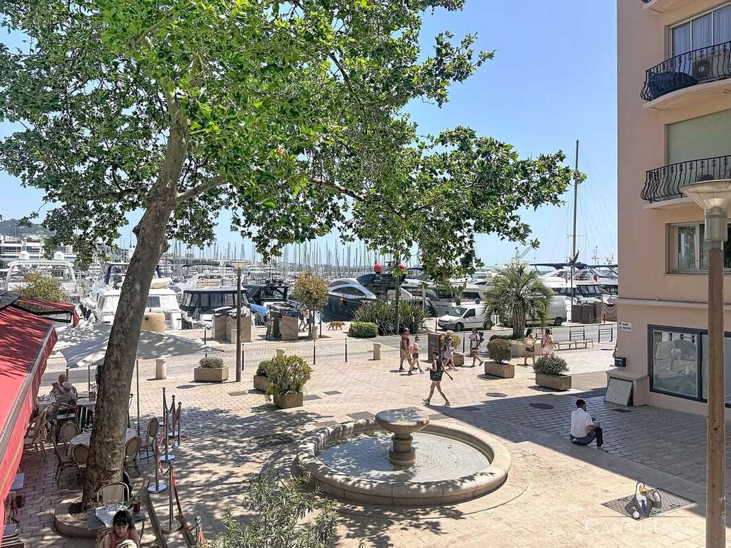 2 pièces Cannes Centre – Love Room, Local - photo 10