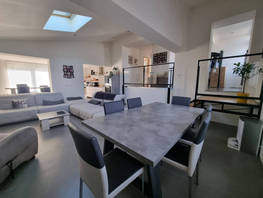 Photo 1 - Maison à GUEUGNON