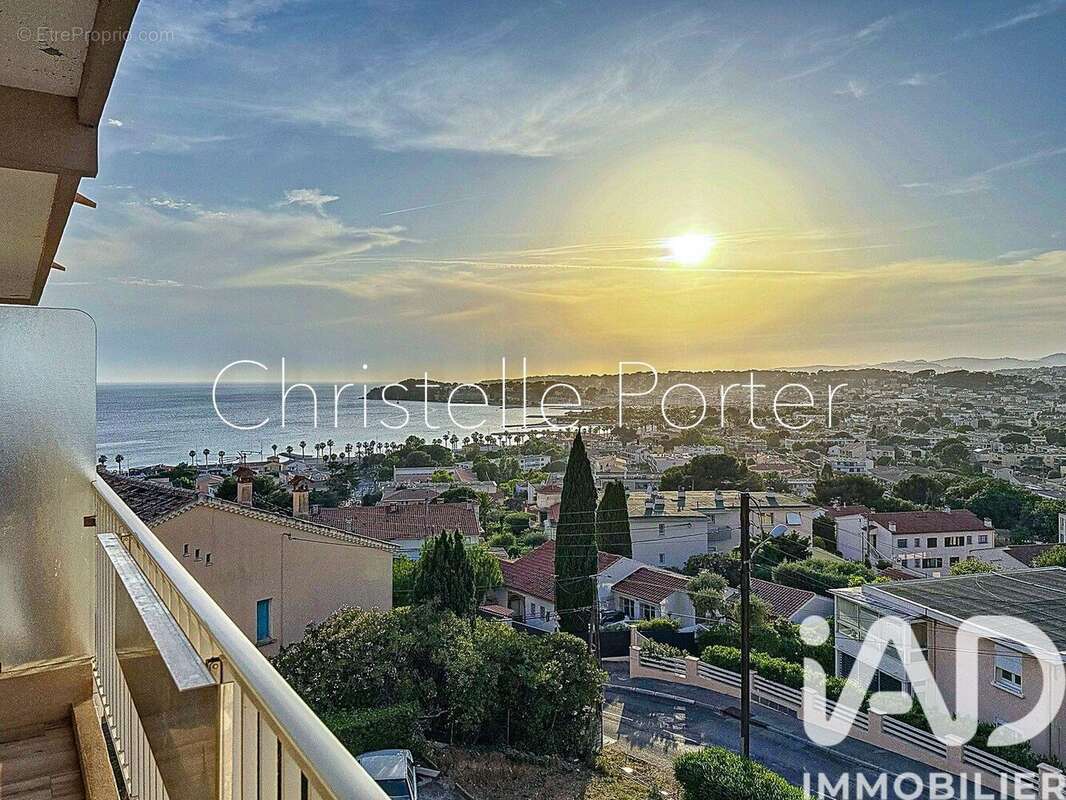 Photo 3 - Appartement à SIX-FOURS-LES-PLAGES