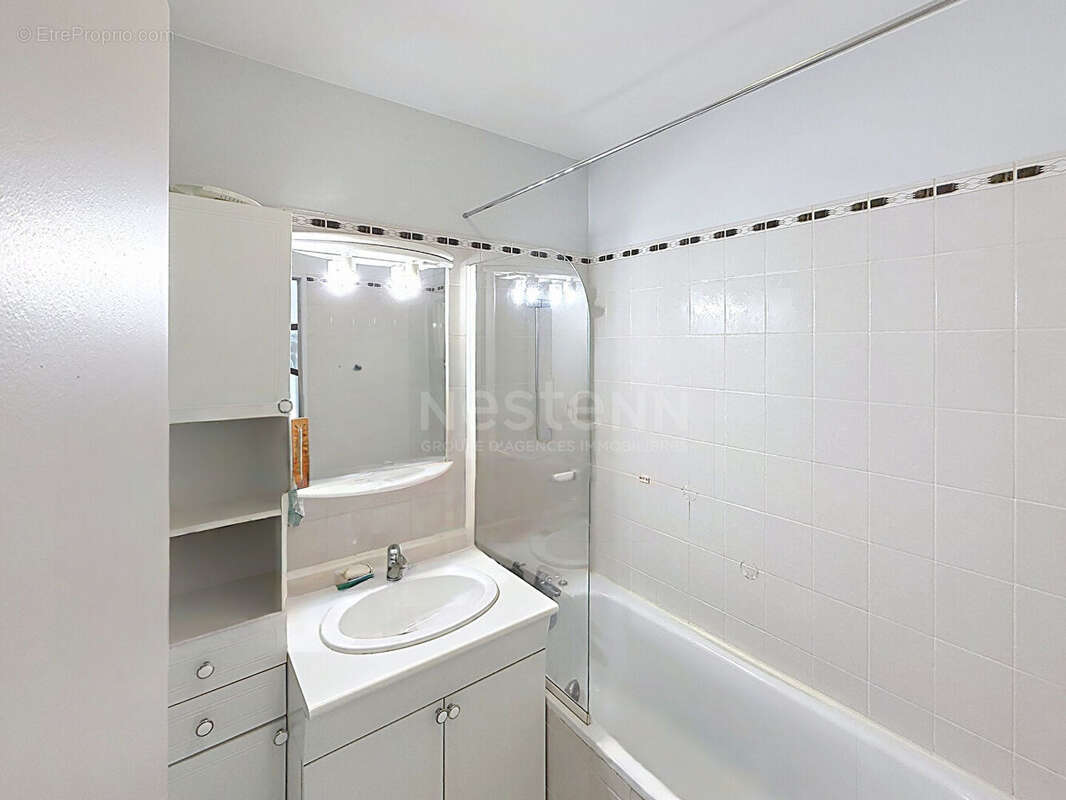 Appartement à LAMORLAYE