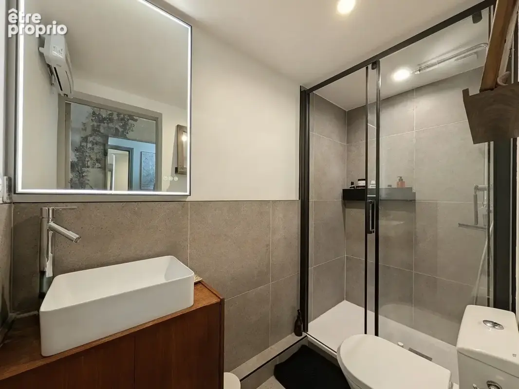 Bel appartement 5 pièces de 115 m2 + combles centre ville de Montpellier avec ascenseur et place de stationnem - photo 13