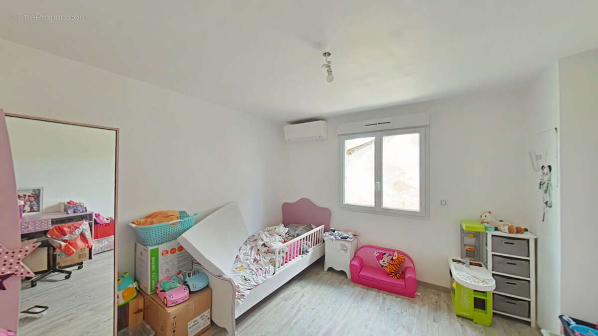 Maison à COURCELLES-DE-TOURAINE