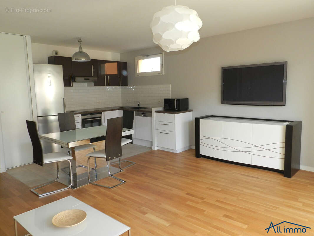Appartement à NOGENT-SUR-MARNE