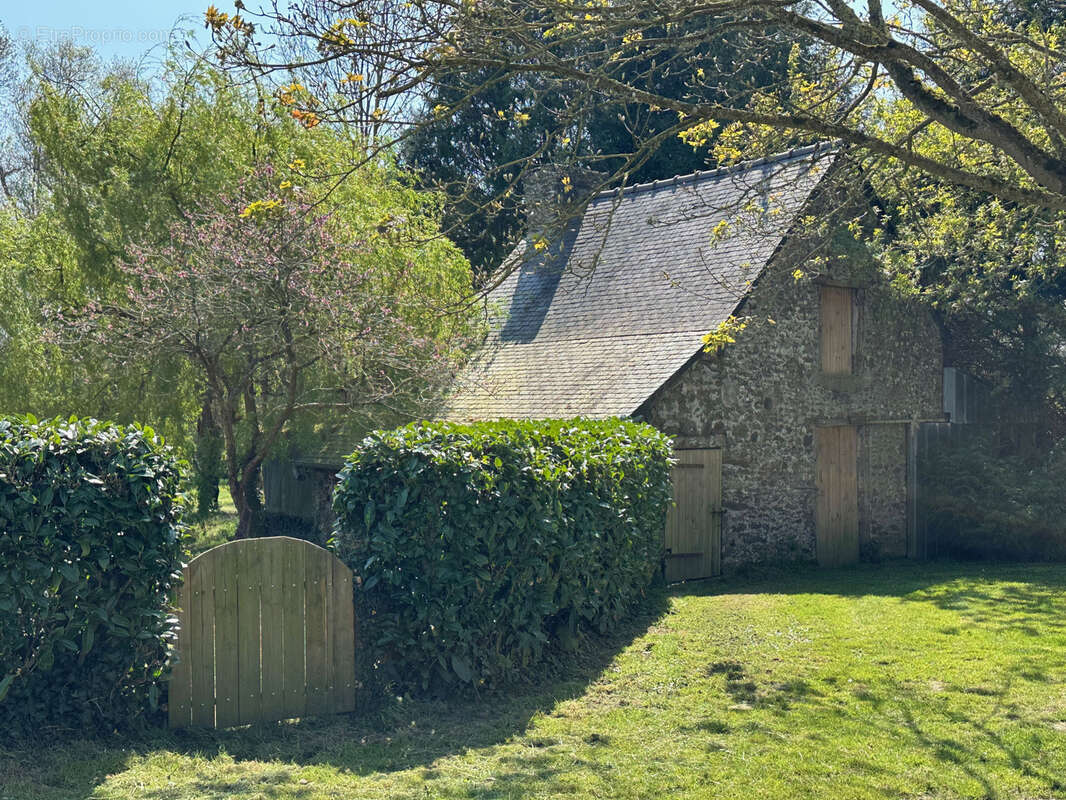 Maison à PLESSIX-BALISSON