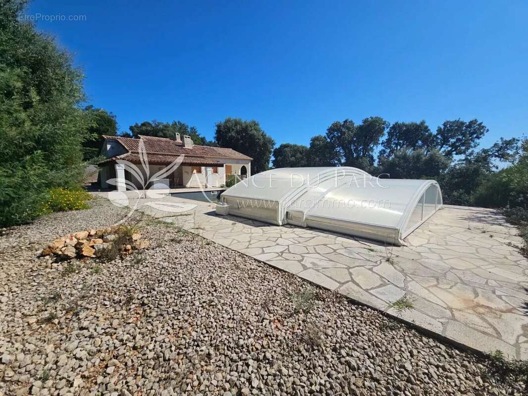 Maison à BIOT