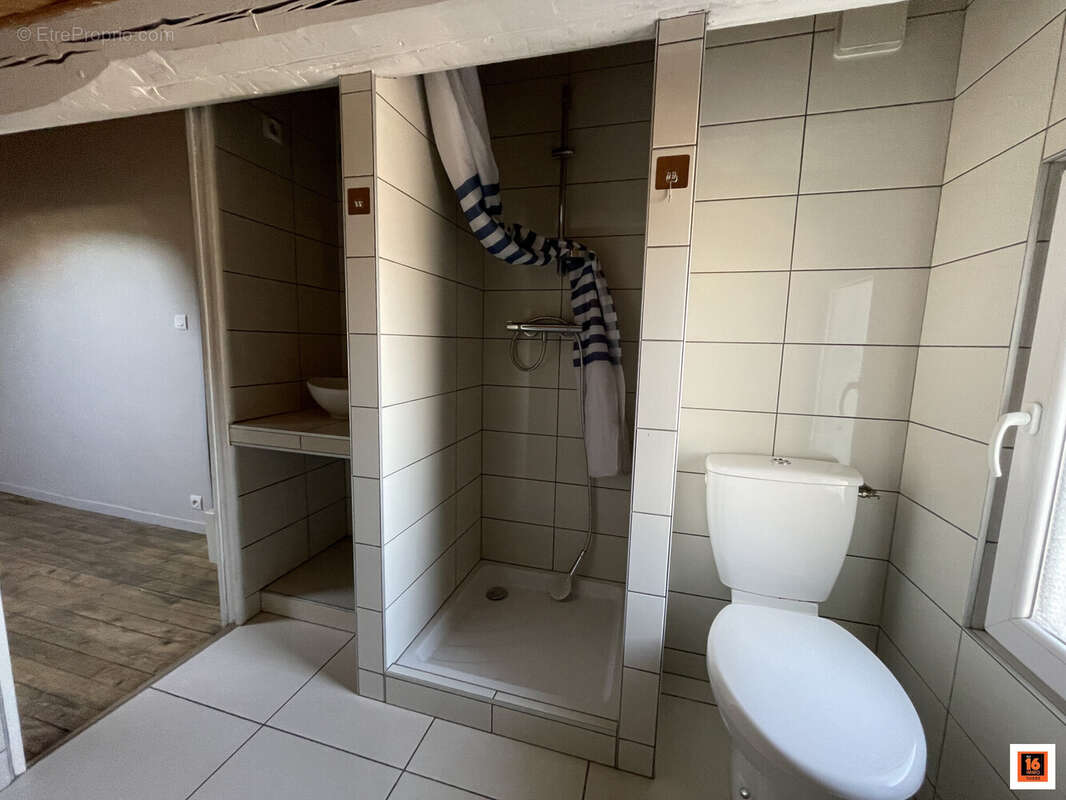Appartement à THIERS