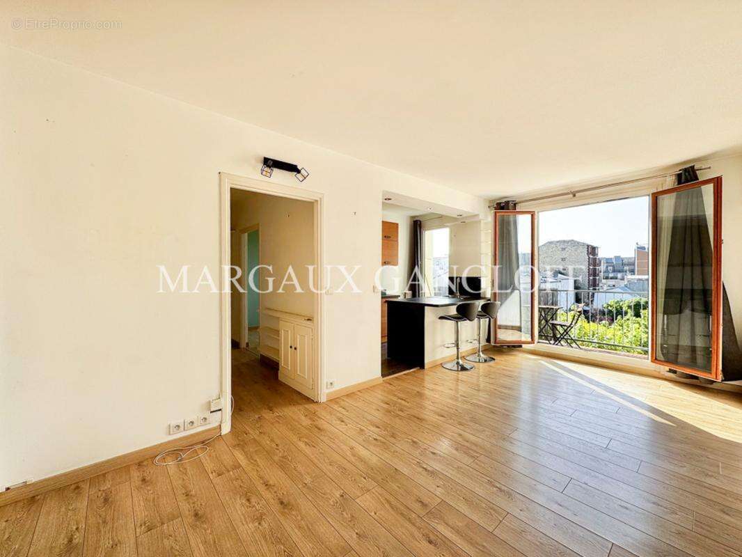 Appartement à ASNIERES-SUR-SEINE
