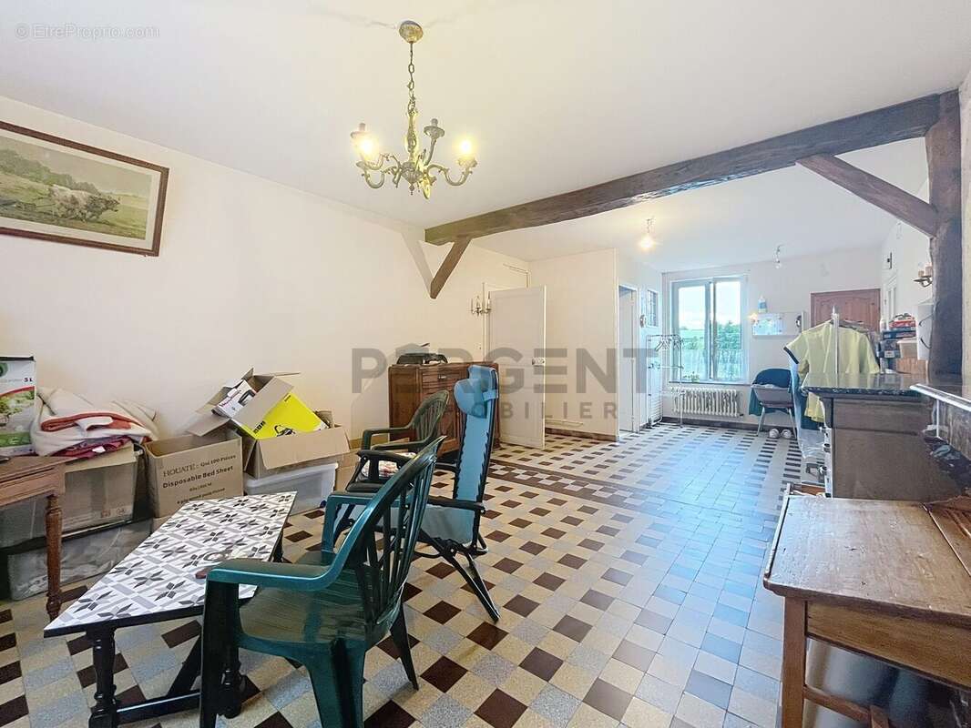 Maison à SIGNY-L&#039;ABBAYE