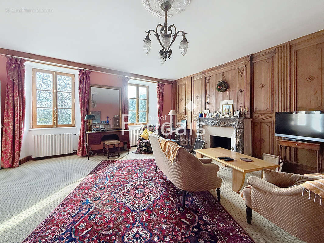 Maison à MARIGNY