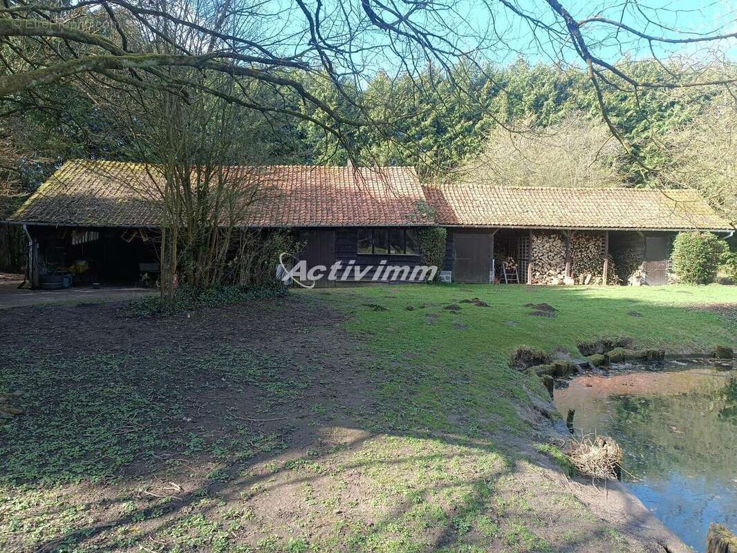 4260 63 - Maison à HESDIN