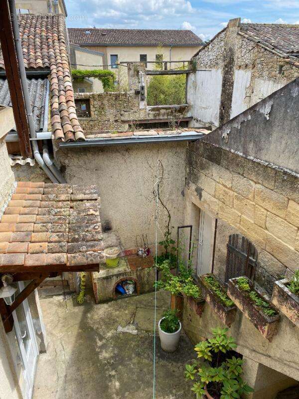 Maison à SAUVETERRE-DE-GUYENNE