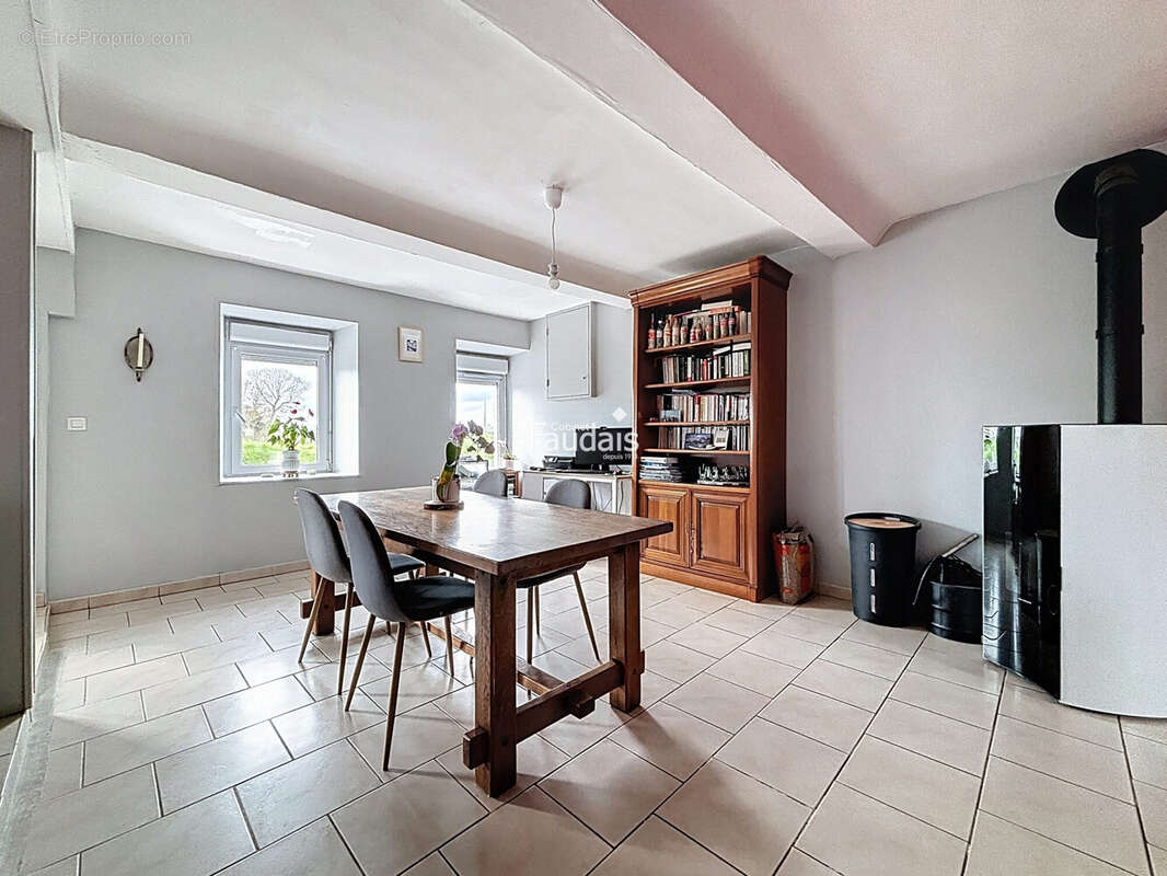 Maison 118 m² à Airel  - photo 4