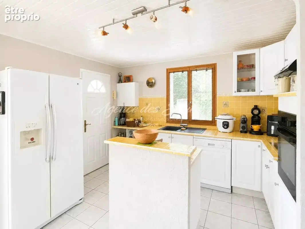 EXCLU : Maison en campagne avec piscine à Varages - photo 5