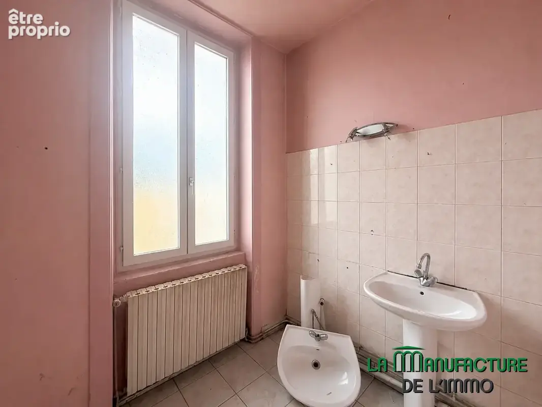 Ideal investisseurs - immeuble de rapport de 2 logements divisibles / chateaucreux-prox. centre ville - photo 12