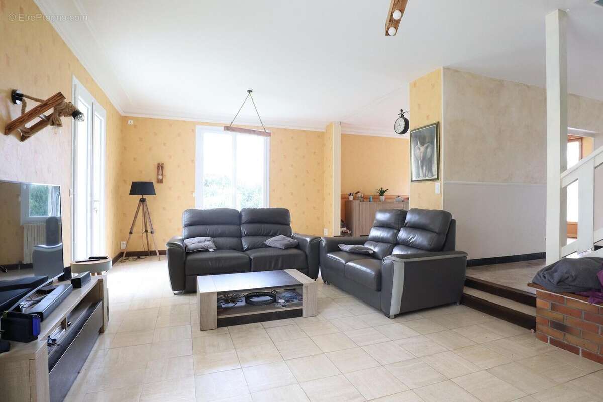 Photo 5 - Maison à SAUZE-VAUSSAIS