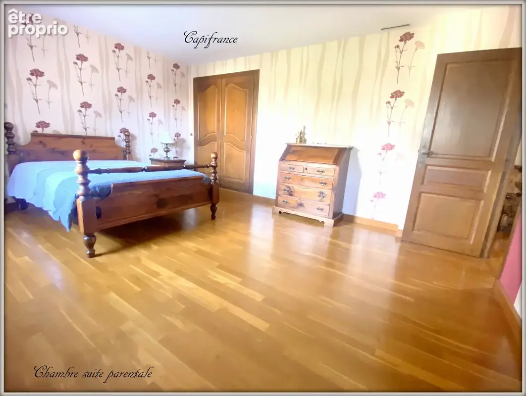 Dpt  (93), à vendre  maison P6 de 255 m² - Terrain de 808,00 m² - photo 14
