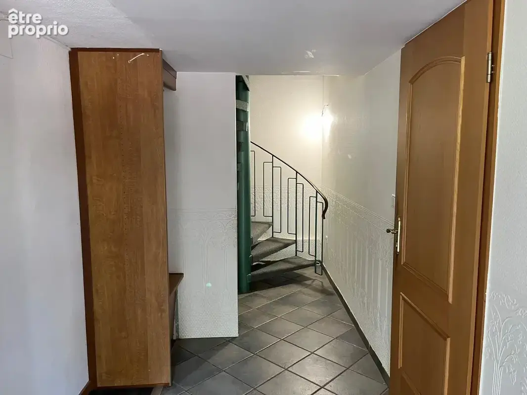 Maison mitoyenne,134m2 6 pièces située dans un quartier calme de Wissembourg - photo 9