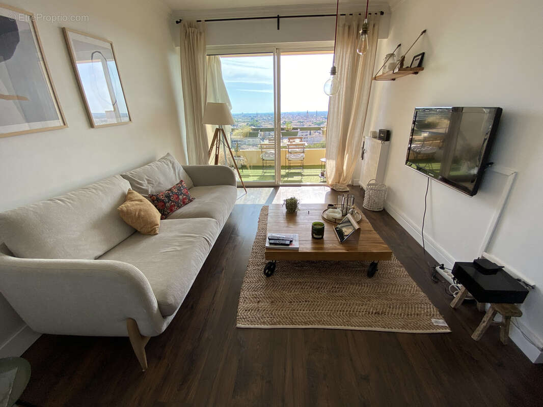 Appartement à NIMES