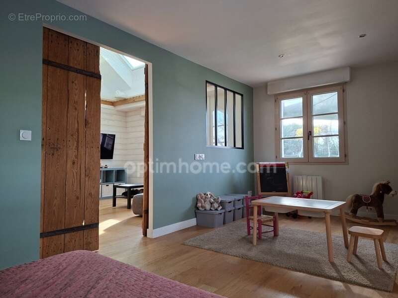 Maison à RUILLE-FROID-FONDS