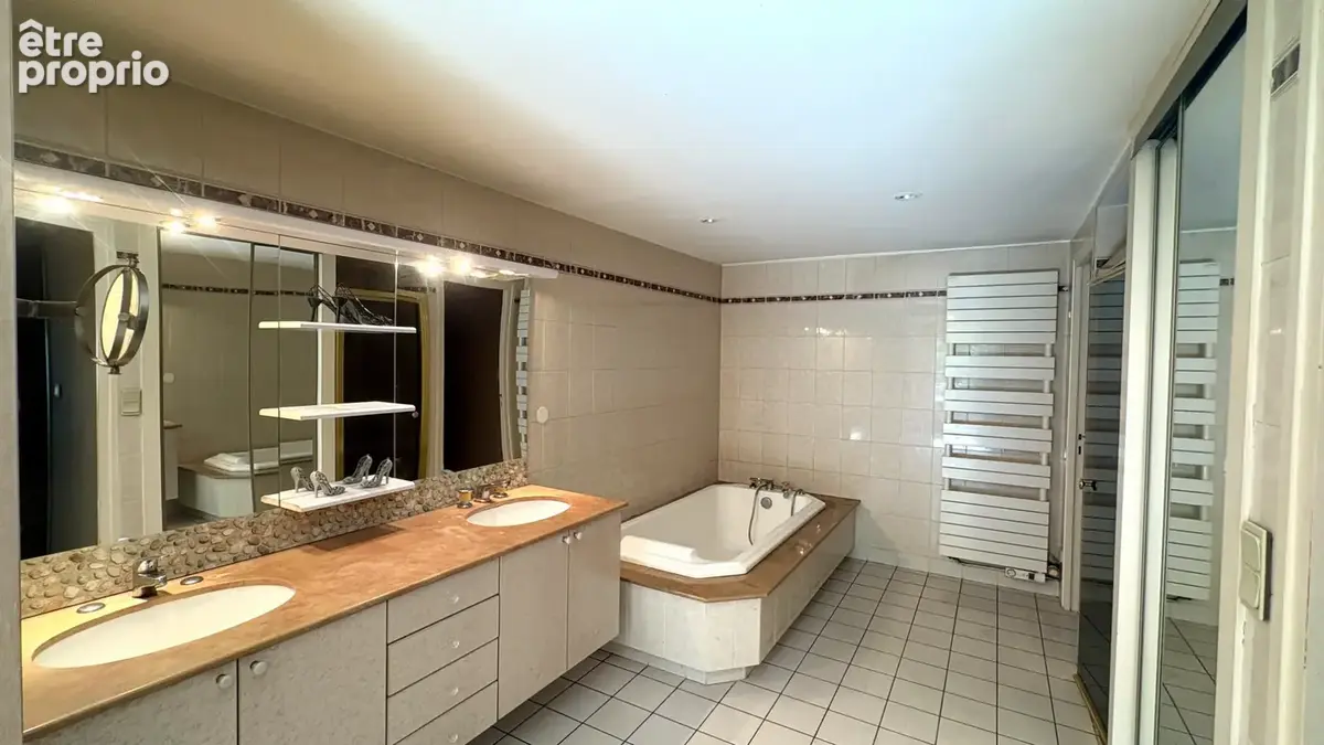 Appartement 10 pièces 246 m² à vendre à Rans (39700) - photo 7