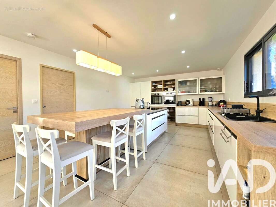 Photo 2 - Maison à OCTEVILLE-SUR-MER