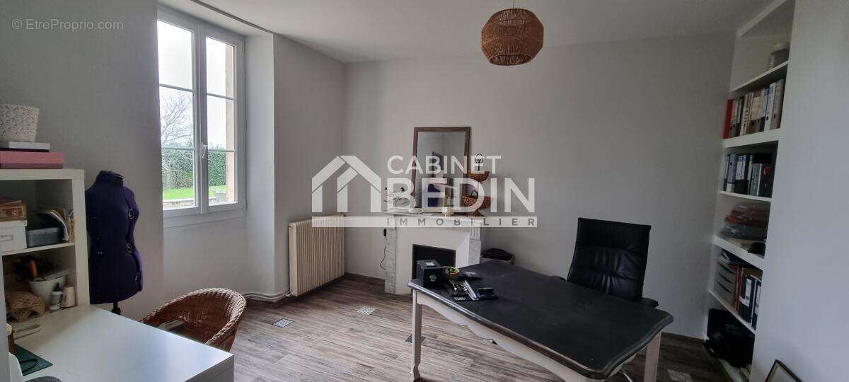 Maison à BAYON-SUR-GIRONDE