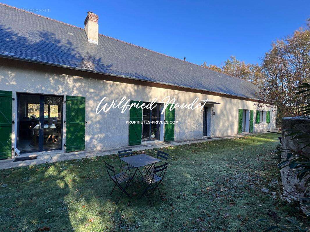 Maison à PARIGNE-L'EVEQUE