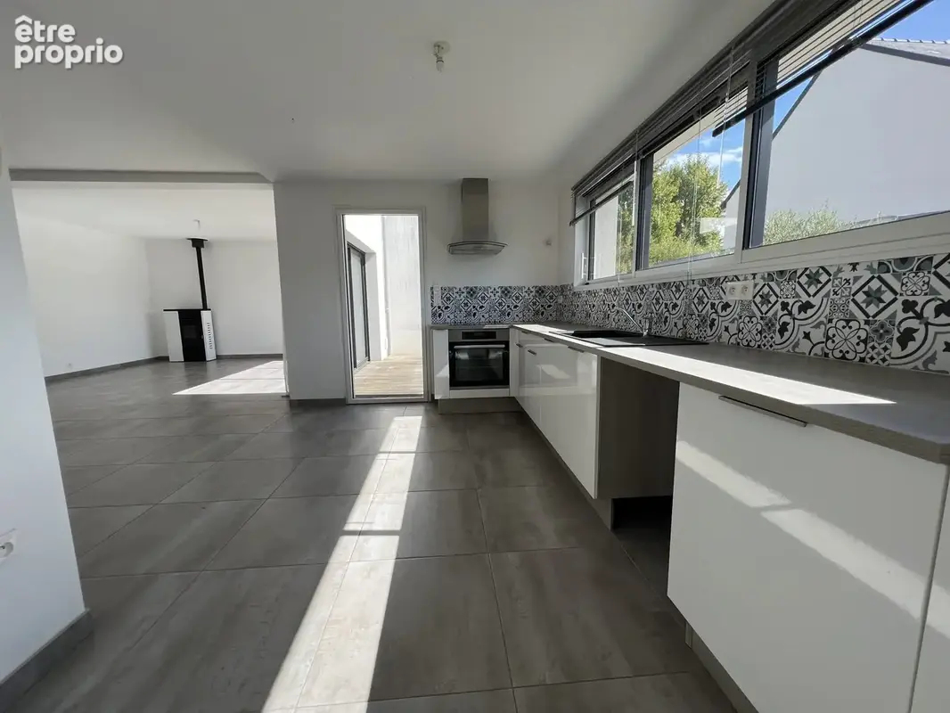 Maison 6 pièces 126 m² à vendre à Chateaugiron (35410) - photo 5