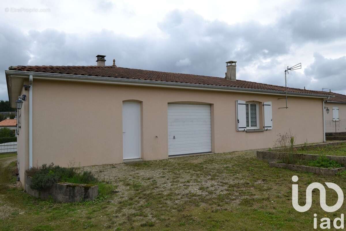 Photo 5 - Maison à RUFFEC