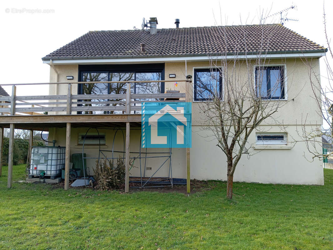Maison à SAINT-PAIR-SUR-MER