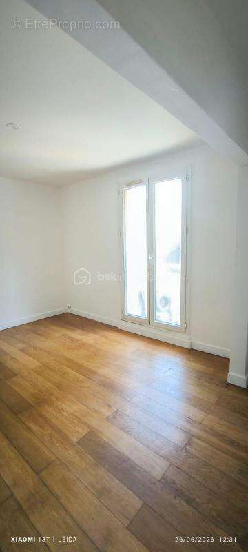 Appartement 4 pièces de 80 m² Noisy-le-Grand Secteur Noisy Champs - photo 14