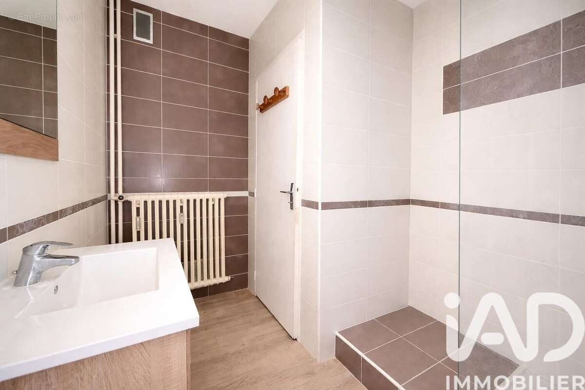 Photo 8 - Appartement à CHATEAUROUX