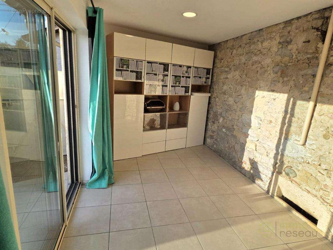 Maison à VILLEFONTAINE